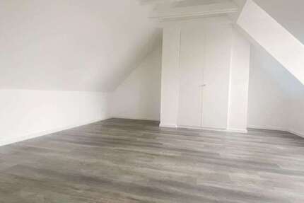 Wohnung Köln Lindenthal - 1 Zimmer, 43 m&sup2;, 895&euro; | Angebot:25084696