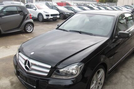 Mercedes-Benz C 250 89.900 km 15.900 &euro; Leverkusen 51371