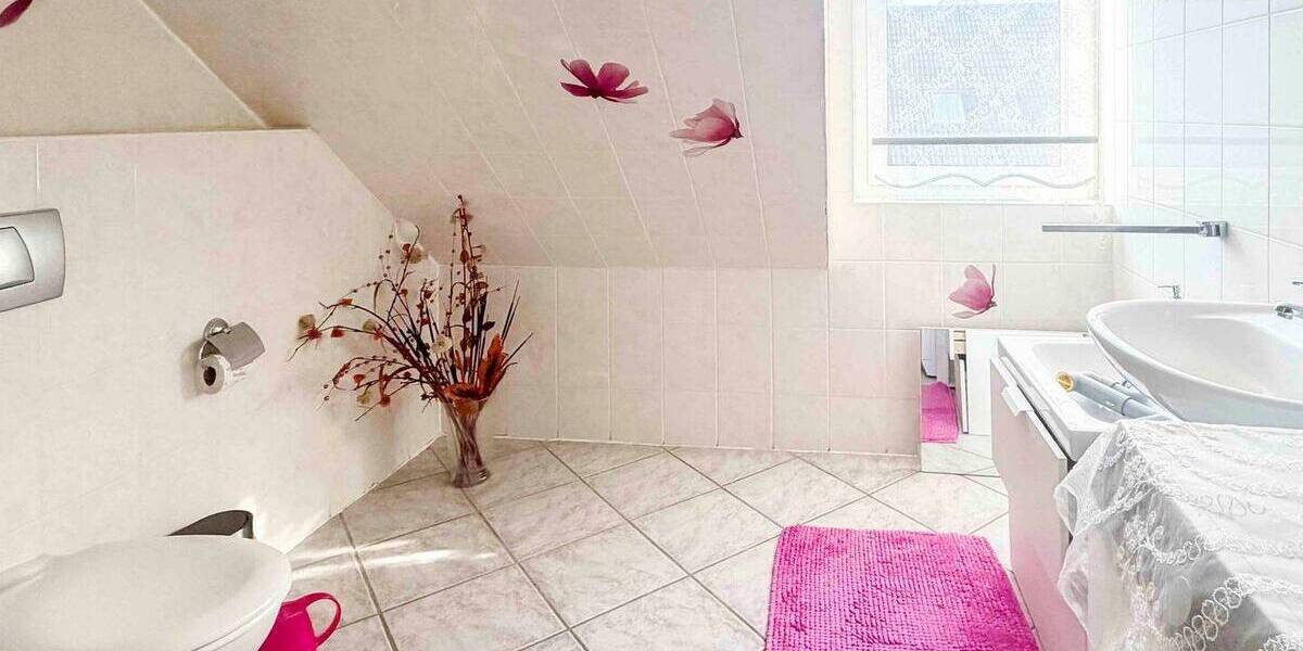 Einfamilienhaus Köln Blumenberg - 7 Zimmer, 640.000&euro; | Angebot:26827032