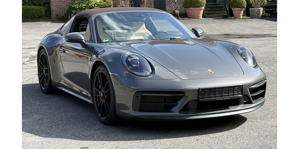 Porsche 992 13.100 km 173.790 &euro; Frechen (bei Köln) 50226