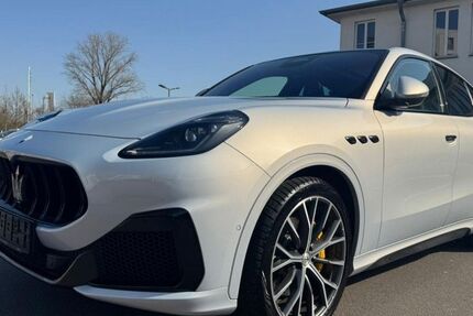 Maserati Grecale 61.800 km 71.980 &euro; Köln 50829