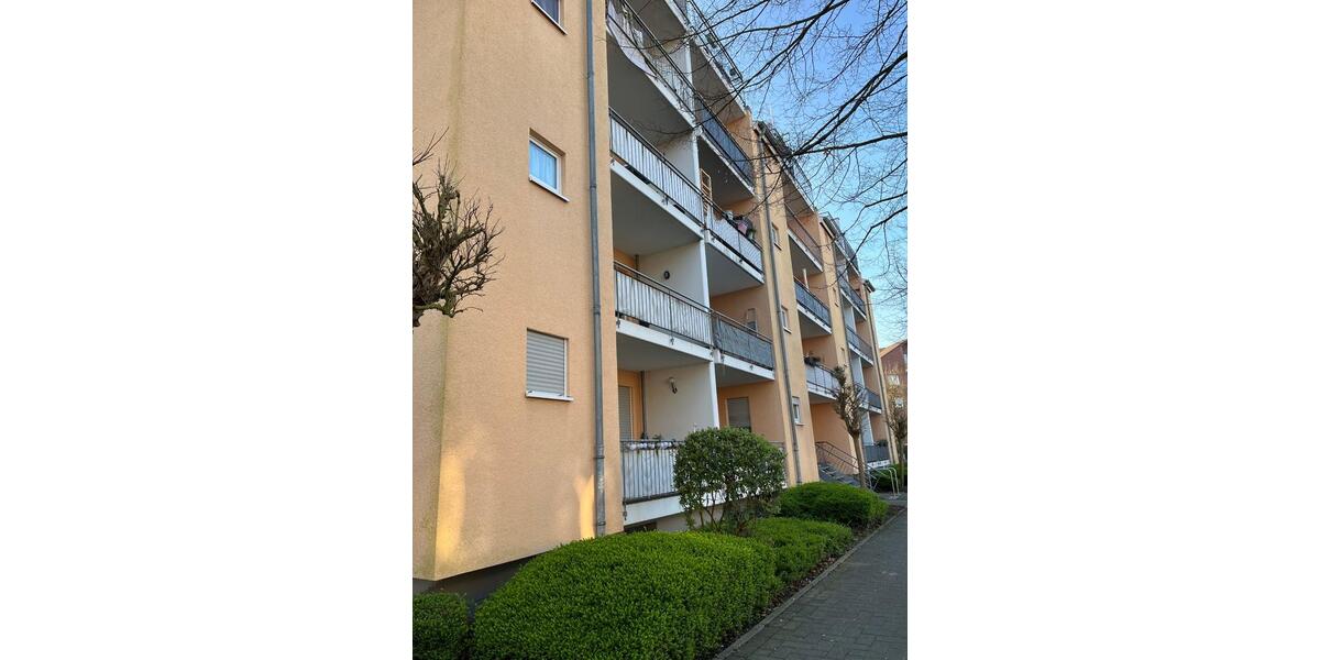 Etagenwohnung Hürth - 2 Zimmer, 51 m&sup2;, 220.000&euro; | Angebot:26040240