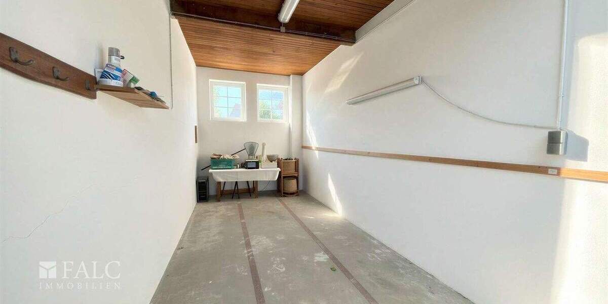 Bauernhaus, Landhaus Bornheim - 8 Zimmer, 201 m&sup2;, 499.000&euro; | Angebot:25678110