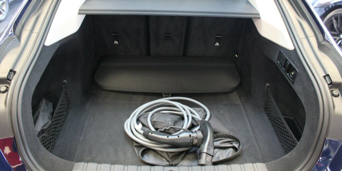 BMW i4 eDrive40 Gran Coupe 83.350 km 32.980 &euro; Euskirchen 53881