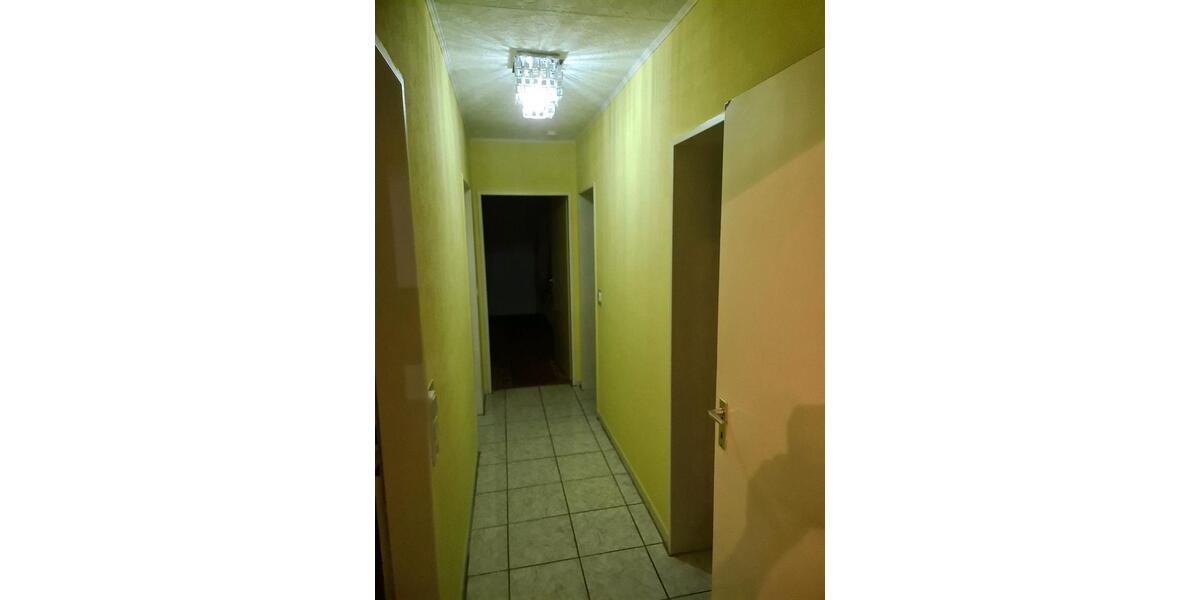 Erdgeschoßwohnung Bergheim Ahe - 4 Zimmer, 99 m&sup2;, 125.000&euro; | Angebot:24811776