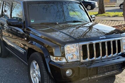 Jeep Commander 150.000 km 13.999 &euro; Köln 51107