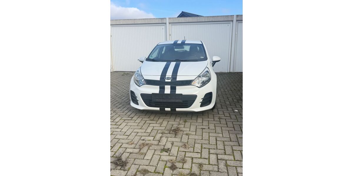 Kia Rio 148.144 km 5.250 &euro; Kerpen 50171