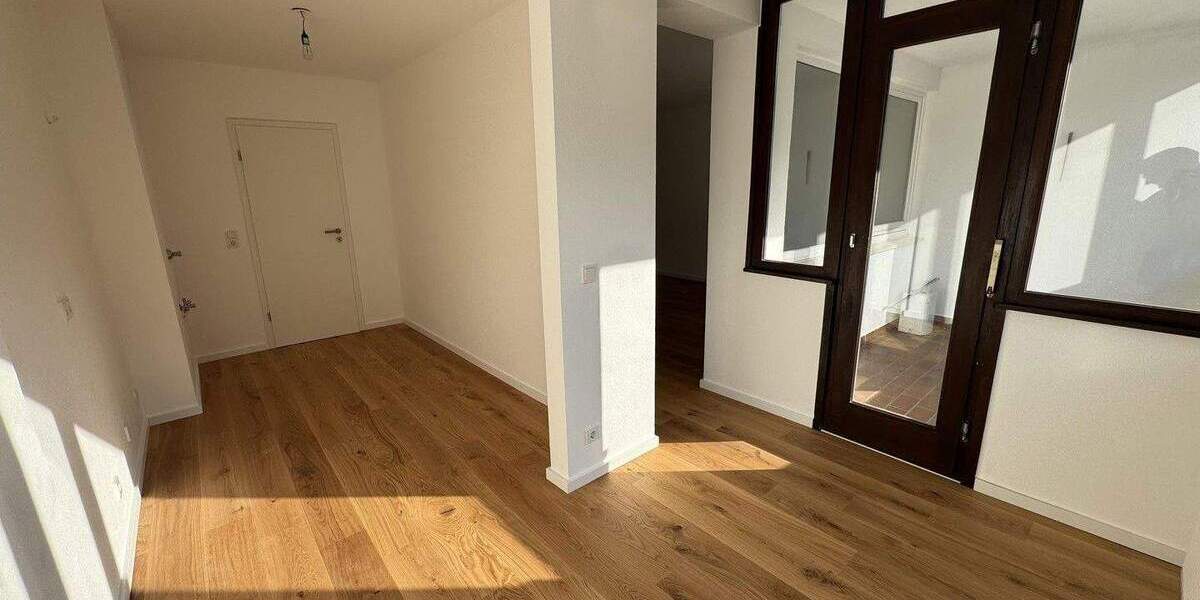 Etagenwohnung Köln Niehl - 3 Zimmer, 79 m&sup2;, 428.500&euro; | Angebot:25905550
