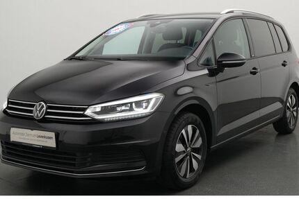 VW Touran 23.927 km 32.480 &euro; Leverkusen 51379