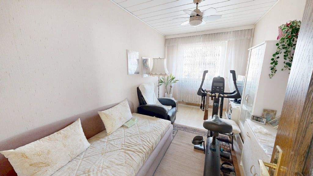 Etagenwohnung Erftstadt Lechenich - 3 Zimmer, 73 m&sup2;, 175.000&euro; | Angebot:25703233