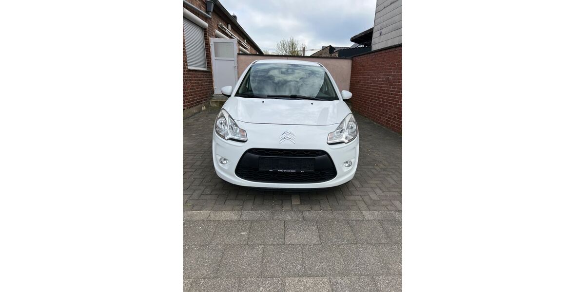 Citroen C3 130.537 km 2.800 &euro; Düren 52353