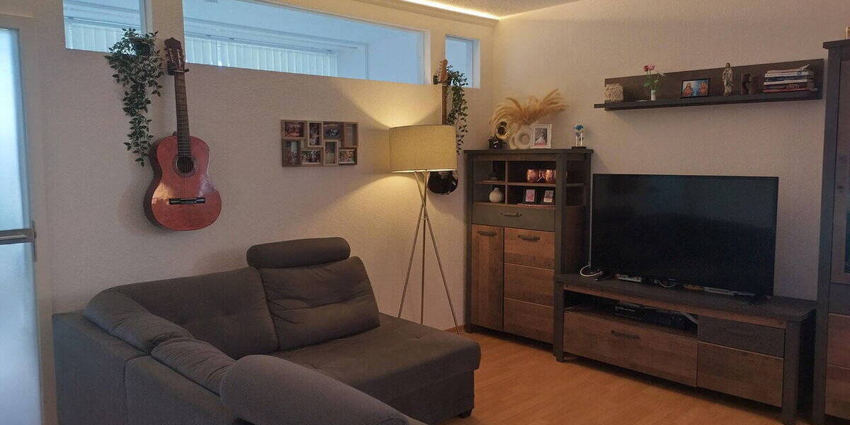 Etagenwohnung Köln Junkersdorf - 3 Zimmer, 91 m&sup2;, 339.000&euro; | Angebot:25957483