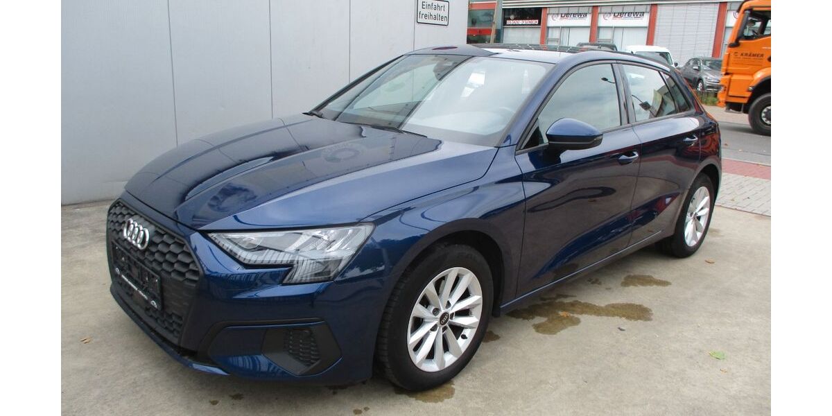 Audi A3 122.313 km 18.570 &euro; Köln 51105