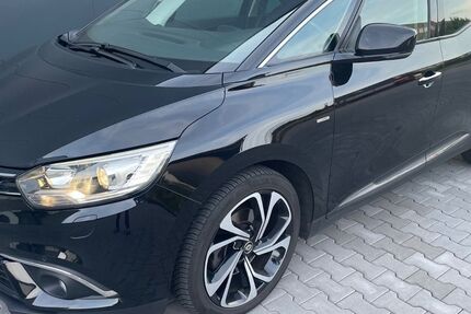Renault Scenic 171.500 km 6.890 &euro; Köln 50769