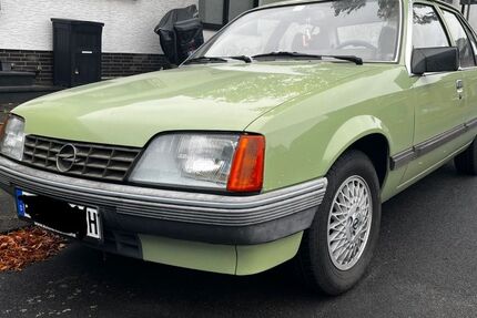 Opel Rekord 69.000 km 5.500 &euro; Kerpen 50169