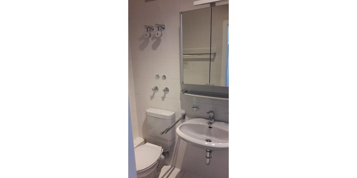 Etagenwohnung Köln Rodenkirchen - 1 Zimmer, 23 m&sup2;, 650&euro; | Angebot:25294038