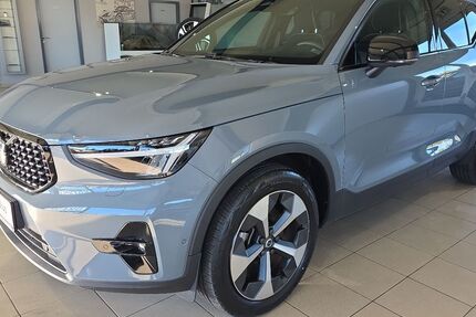 Volvo XC40 32.333 km 32.950 &euro; Bergheim 50126