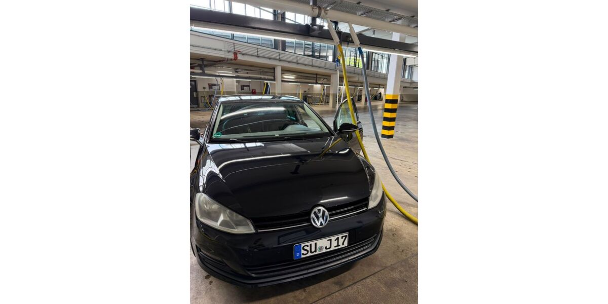 VW Golf 156.000 km 8.000 &euro; swisttal 53913