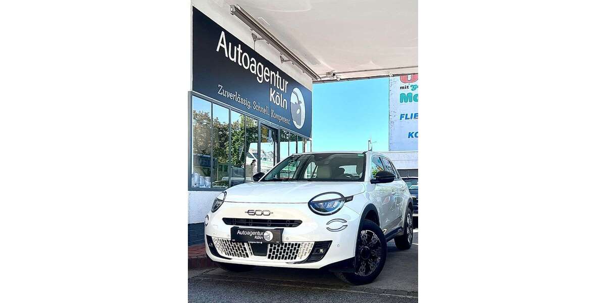 Fiat 600 58.075 km 18.690 &euro; Köln 51067