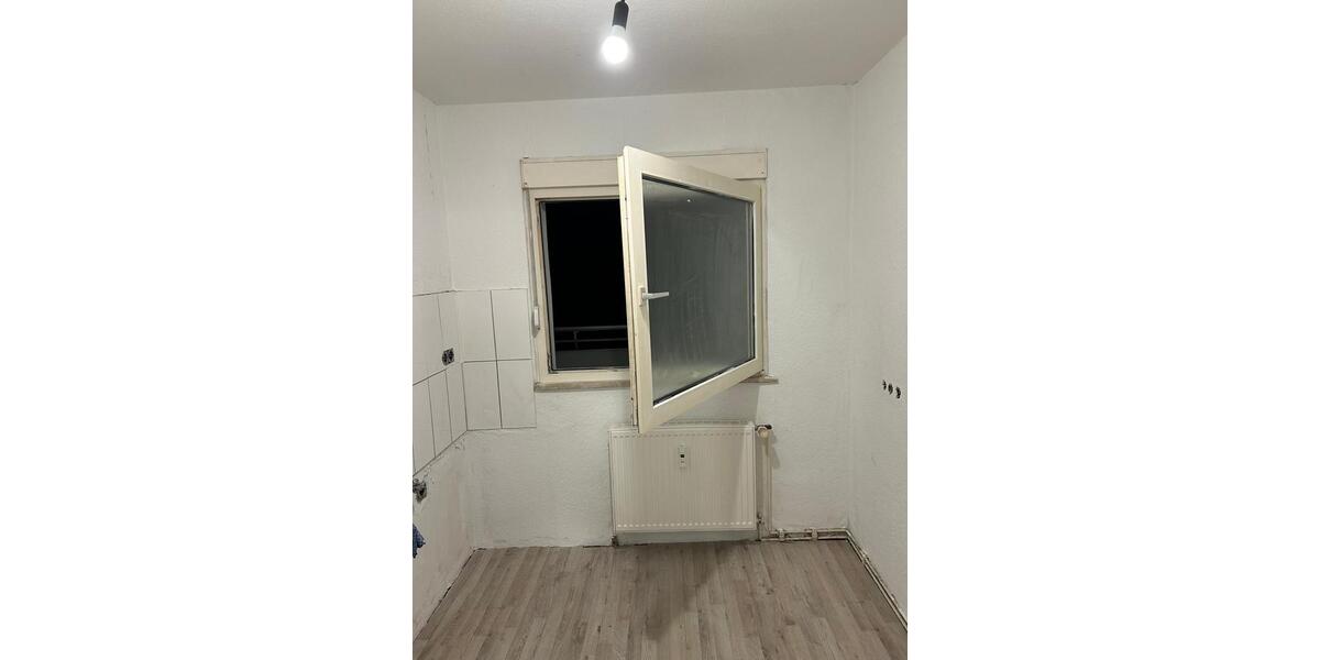 Etagenwohnung Grevenbroich - 1 Zimmer, 63 m&sup2;, 890&euro; | Angebot:25994222