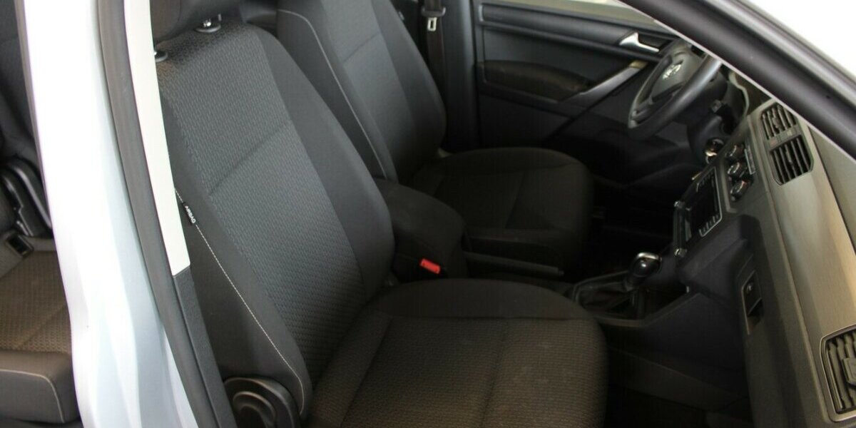 VW Caddy 2.0 TDI DSG Trendline - 5-Sitzer - 73.330 km 17.980 &euro; Euskirchen 53881