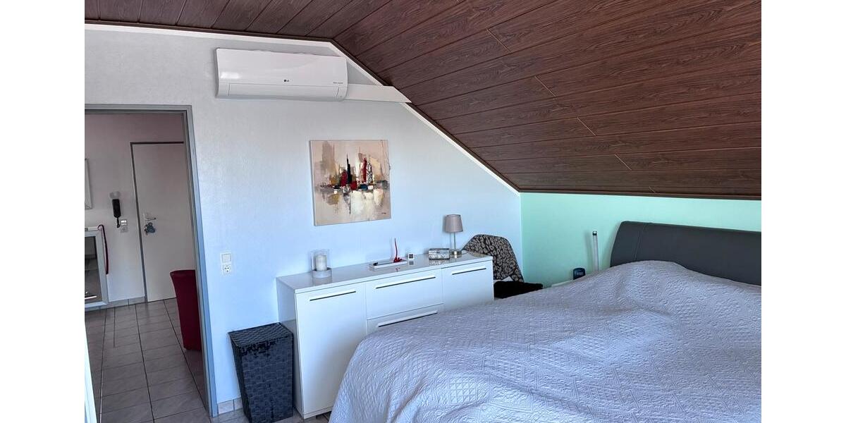 Dachgeschoßwohnung Elsdorf - 3 Zimmer, 120 m&sup2;, 1.500&euro; | Angebot:25103880