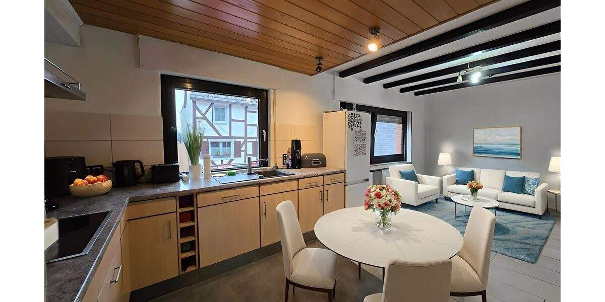 Mehrfamilienhaus, Wohnhaus Weilerswist Großvernich - 7 Zimmer, 259 m&sup2;, 520.000&euro; | Angebot:25692842