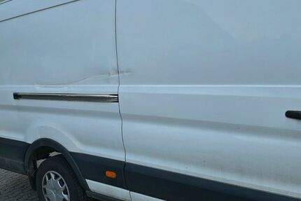 Ford Transit 136.000 km 14.900 &euro; Euskirchen 53879