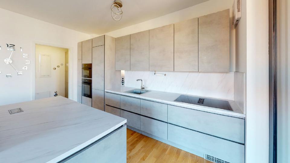 Etagenwohnung Erftstadt - 3 Zimmer, 96 m&sup2;, 1.350&euro; | Angebot:25349465